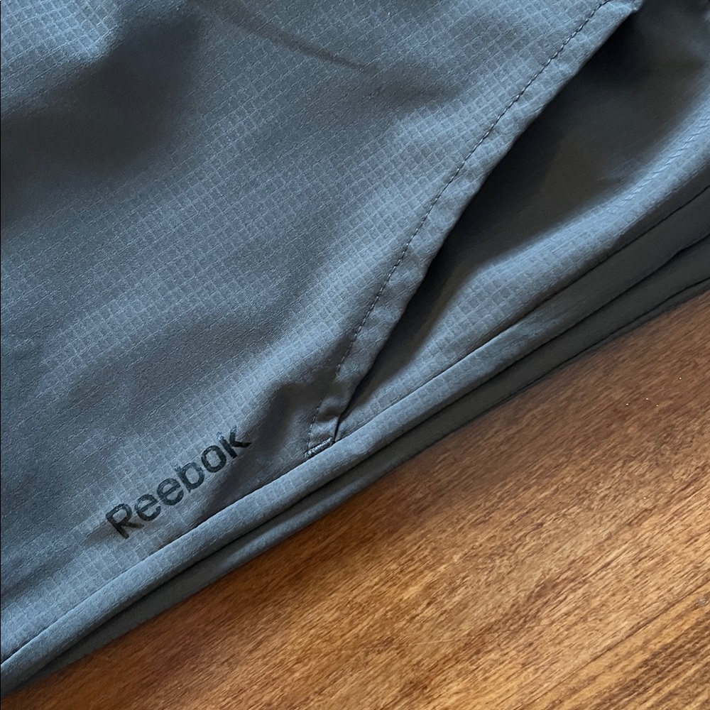Women’s Reebok Joggers - Picture 5 of 9